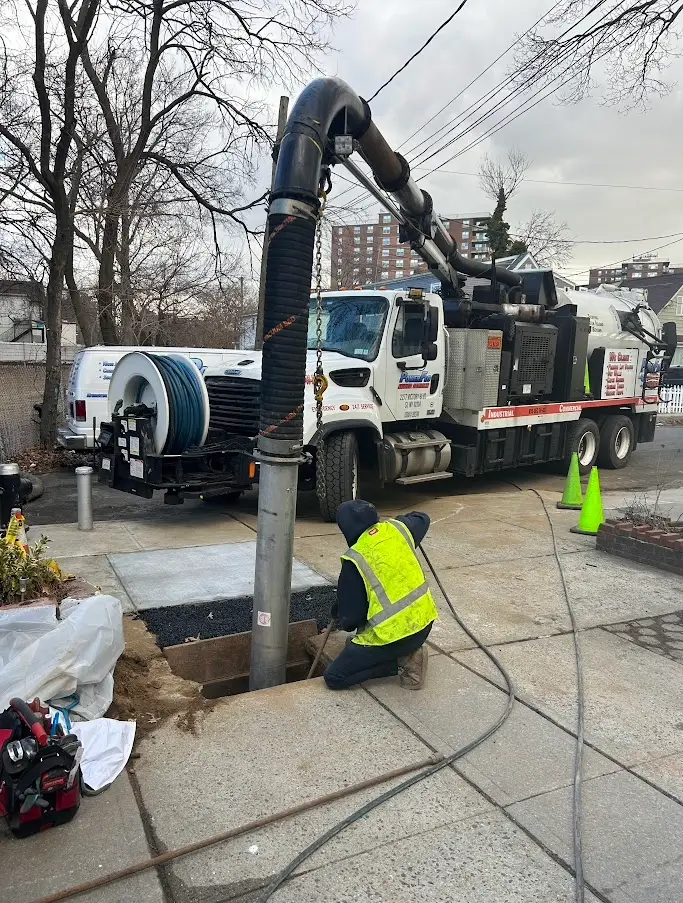 Sewer Pit Cleaning With Hydro Excavation