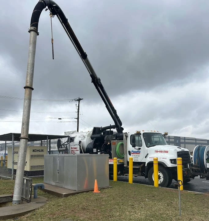 sewer pumping station cleaning with Hydro Excavation